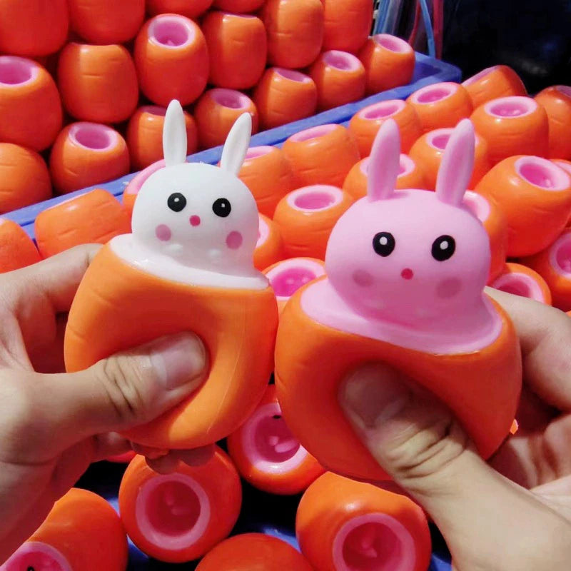 Squishy souris cachée dans son fromage kawaii