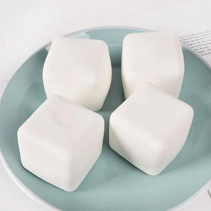 Squishy tofu sensoriel pack de 2 cubes à retour lent